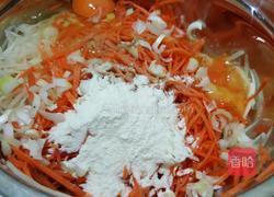 胡萝卜土豆丝饼的做法图解3