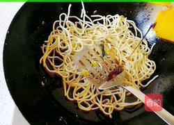 青菜木耳鸡蛋炒面的做法图解7