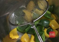 彩椒炒鱿鱼的做法图解2