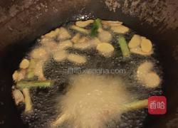 家常麻辣小龙虾料制做的做法图解5