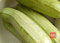 茭瓜猪肉包子馅的做法图解1