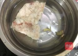 春菜肉末汤的做法图解2