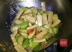 丝瓜烩千页豆腐的做法图解4