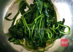 菠菜圣诞树的做法图解1