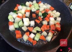 咖喱土豆鸡肉的做法图解5