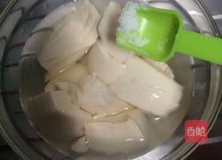 肉末豆腐汤的做法图解1