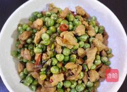 豌豆爆肉丁的做法图解8