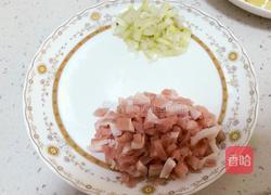 肉末金针菇土豆的做法图解2