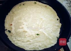 午餐肉蟹棒葱花煎饼的做法图解5
