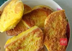 煎蛋裏馒头片的做法图解6