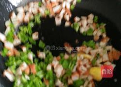 三色炒饭的做法图解6