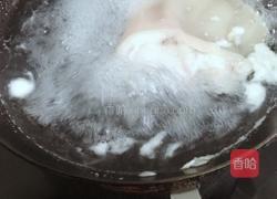 凉拌猪耳朵的做法图解2