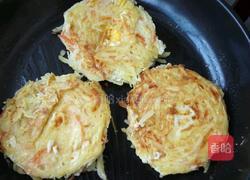 土豆丝鸡蛋饼的做法图解8