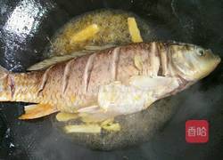 糖醋鲤鱼的做法图解4