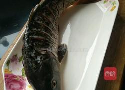 红烧鲤鱼的做法图解1