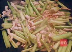 芹菜炒肉丝的做法图解11
