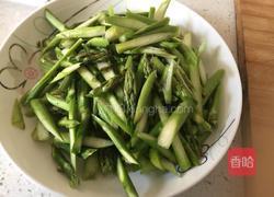 清炒芦笋的做法图解2