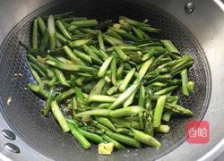 清炒芦笋的做法图解5