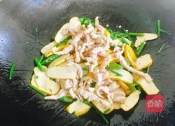 芹菜肉丝炒黄豆腐的做法图解11