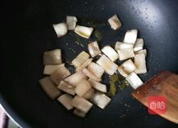 肉皮炖白萝卜的做法图解3