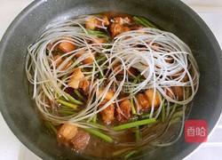 红烧肉焖蒜薹的做法图解17