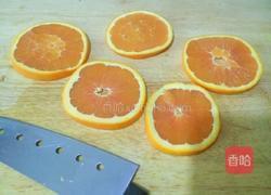 香橙小面包的做法图解1