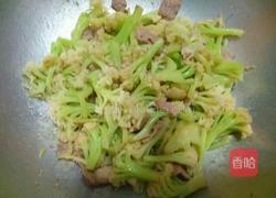 菜花炒肉的做法图解6
