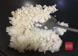 胖胖的香香炒饭的做法图解3