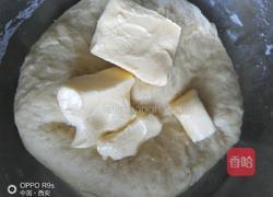 豆沙面包的做法图解2