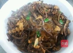 榛蘑炖粉条的做法图解5