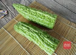 苦瓜小饼的做法图解1