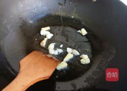 尖椒土豆片炒腊肠的做法图解4