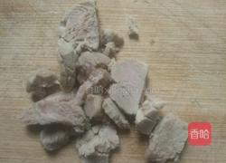 鸡蛋肉块炒饭的做法图解2