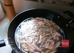 酸萝卜猪高汤的做法图解4