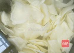 炸土豆片的做法图解2