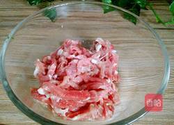 青椒肉丝的做法图解1