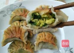锅贴饺的做法图解17