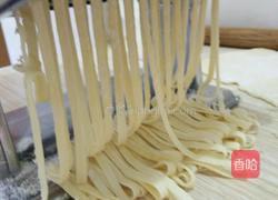 鸡蛋手工面的制作（面条机版）的做法图解7