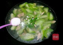 瘦肉丝瓜汤的做法图解6