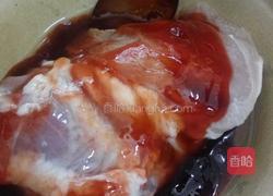 海鱼叉烧煲仔饭的做法图解1