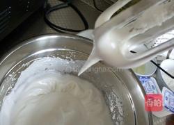 酸奶彩虹蛋糕的做法图解2