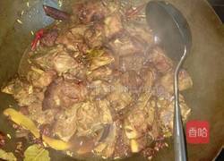 土豆炖排骨的做法图解2