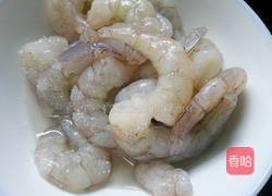 虾仁炒鸡蛋的做法图解1