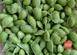 嫩黄豆炒肉的做法图解2