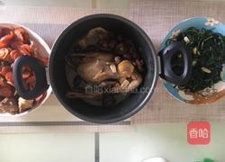 菇枣柠檬鸭的做法图解3