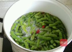 毛豆拌黄瓜的做法图解2