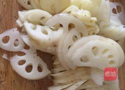 炒藕片的做法图解1