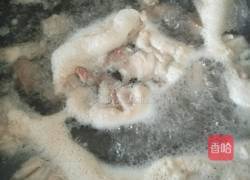 西红柿炖猪肉的做法图解3