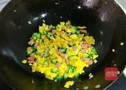 香喷喷的蛋炒饭的做法图解5