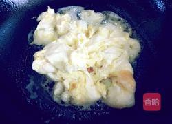 白玉菇炒鸡蛋的做法图解3